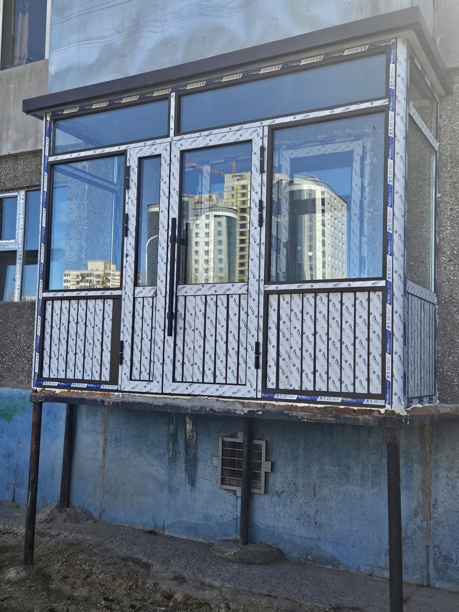 Балконы хаалт хийхийн өмнө заавал мэдэх 7 зүйл